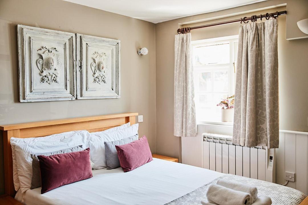 Bed and Breakfast The Bucks Head Carhampton Экстерьер фото